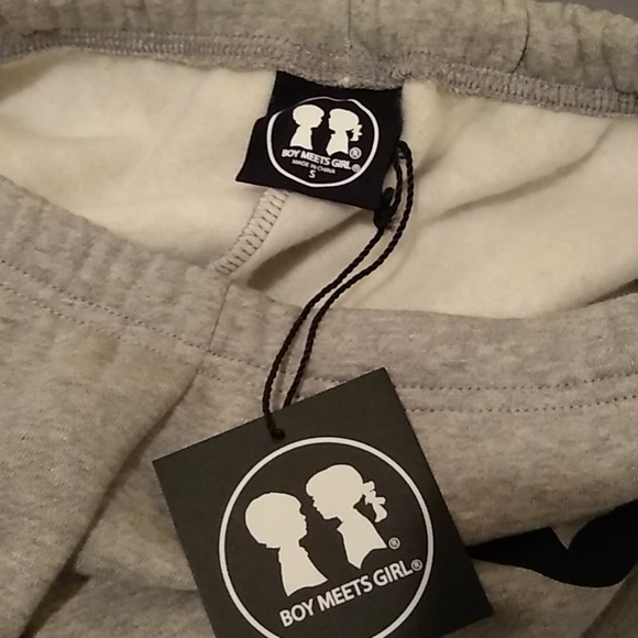 New Boy meets girl sweatpants - Picture 2 of 3